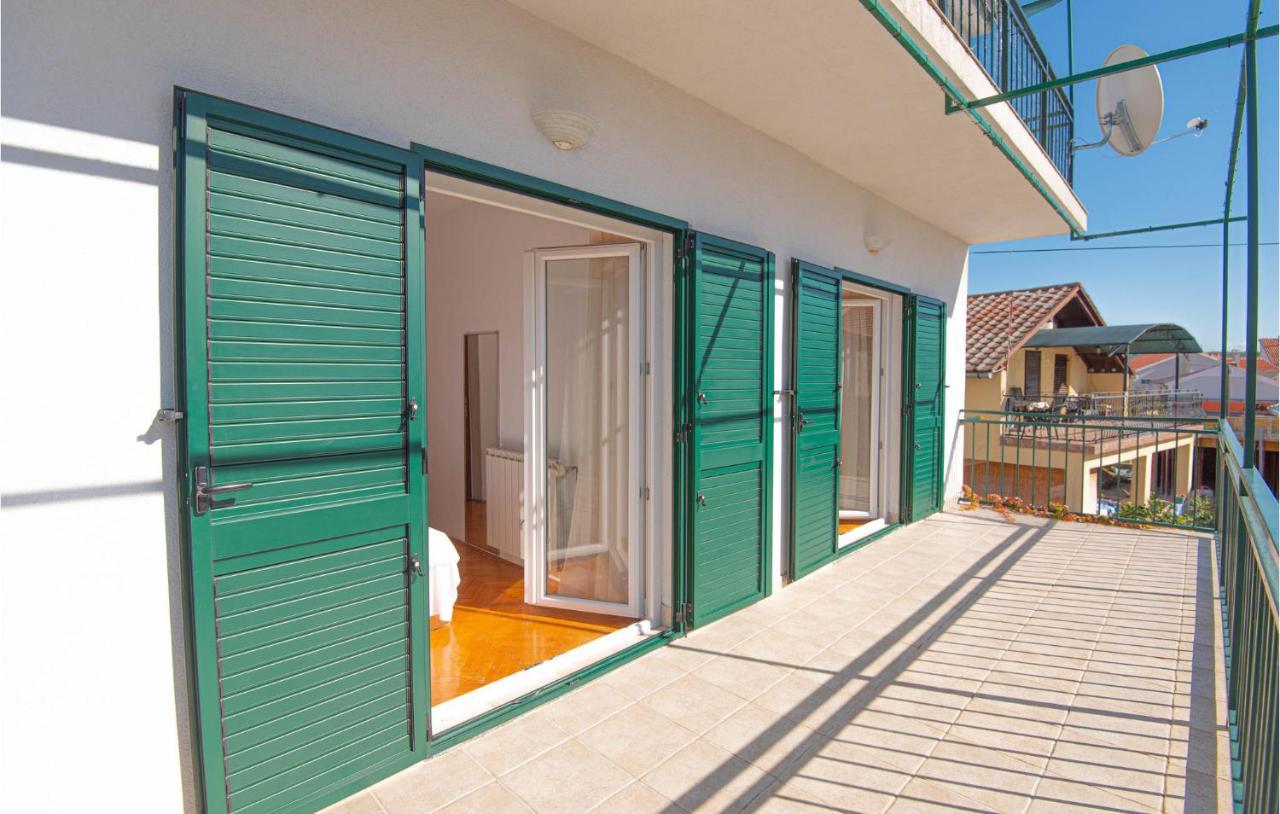 3 Bedroom Lovely Apartment In Brodarica Brodarica  Exteriér fotografie